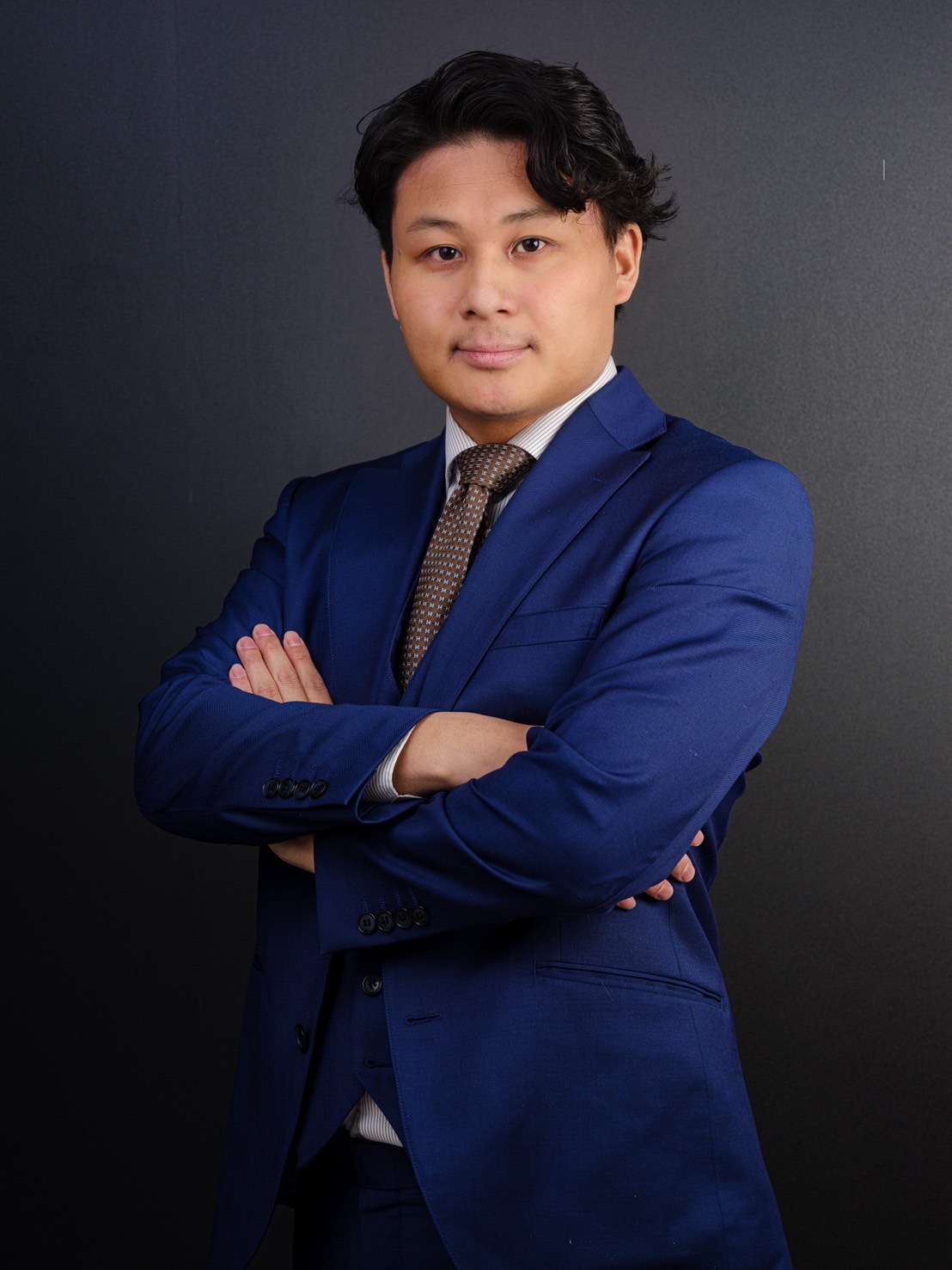 代表取締役 森岡周太郎